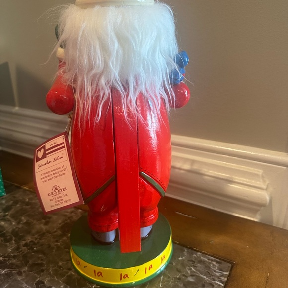 12” Kurt Adler wooden Santa Nutcracker with Tags. - Picture 4 of 9